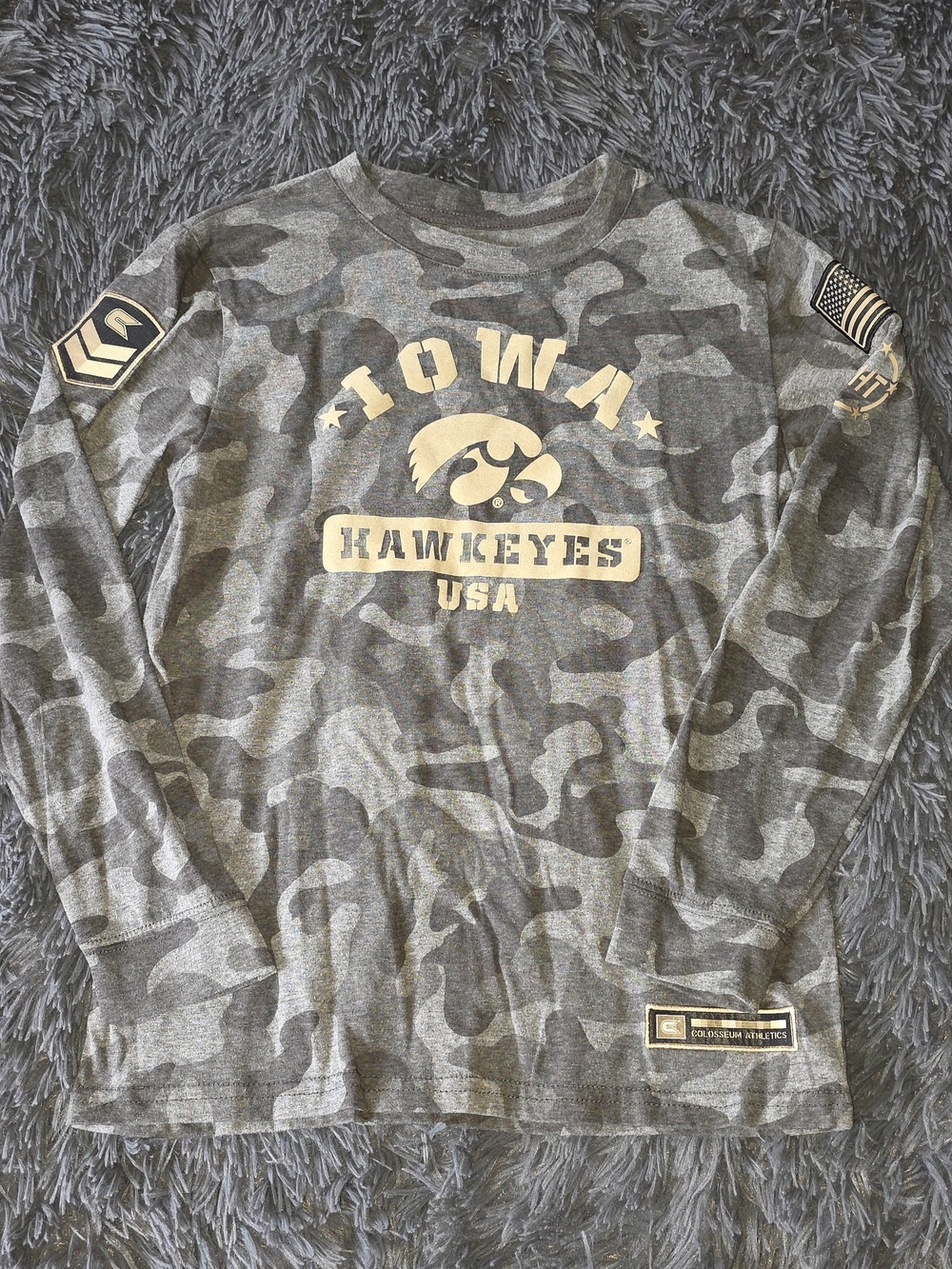 Colosseum Iowa Hawkeyes Gray Camo Long Sleeve Tee